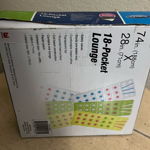 Adult Green 18 Pocket Fashion Pool Lounge 74in  NIB - Picture 7 of 7